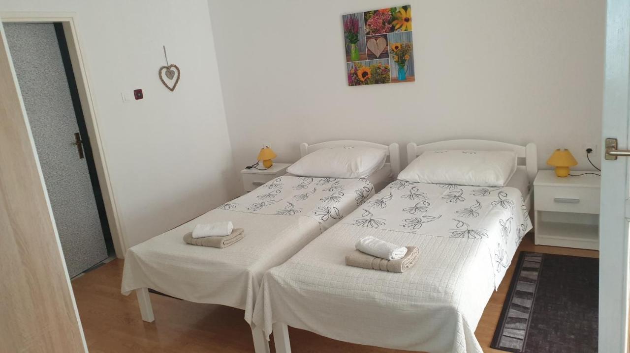 Accomodation Mirjana Rooms Poreč Buitenkant foto